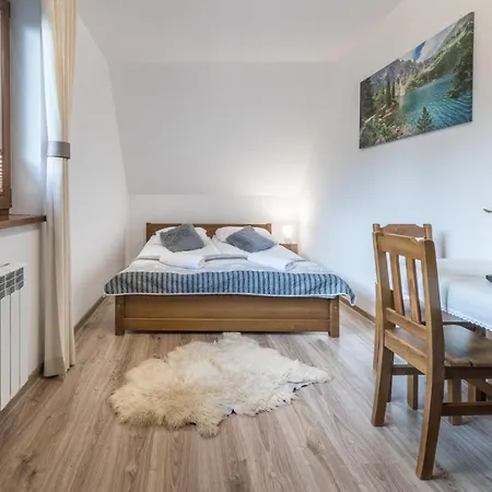 Bed & Breakfast Pietrasowka 3*